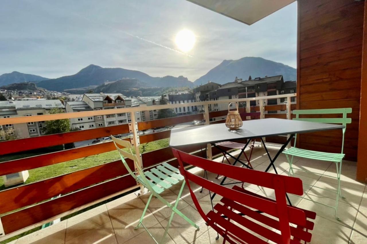 Flat Appartement 43 M With Balcony In Briancon Exterior photo